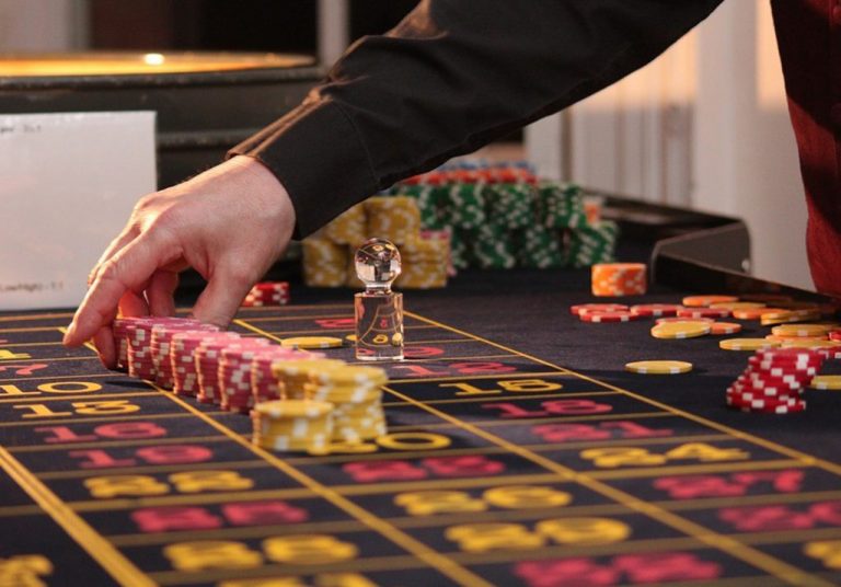 澳門博彩法對賭枱、博彩機器有關收入下限的規定充滿不確定性